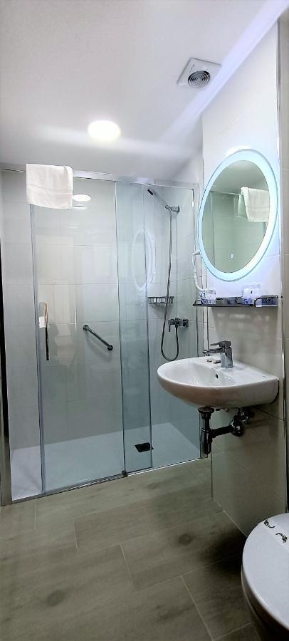 Hotel Vilagarcia Vilagarcía de Arousa Extérieur photo
