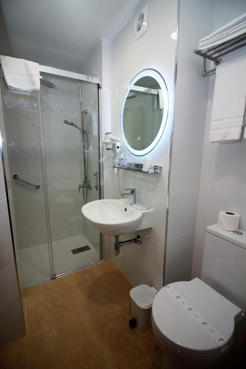 Hotel Vilagarcia Vilagarcía de Arousa Extérieur photo