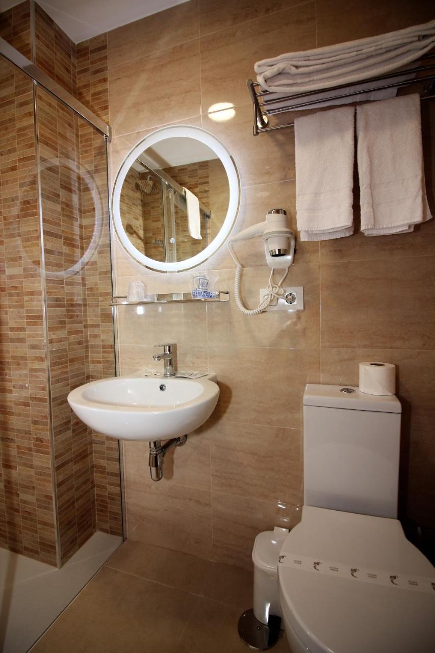 Hotel Vilagarcia Vilagarcía de Arousa Extérieur photo